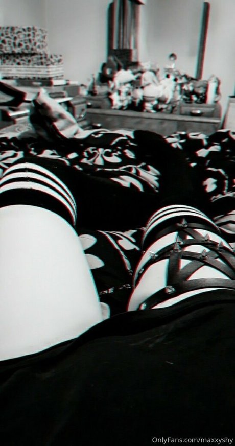 milf yoga onlyfans art xxx image