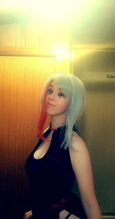 maxxyshy sex actress photos