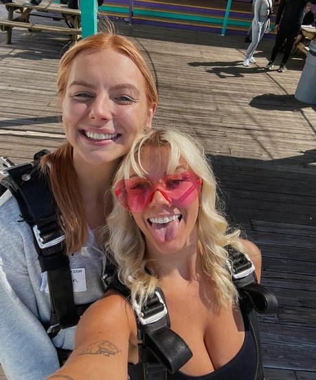 blonde tits onlyfans naked archive