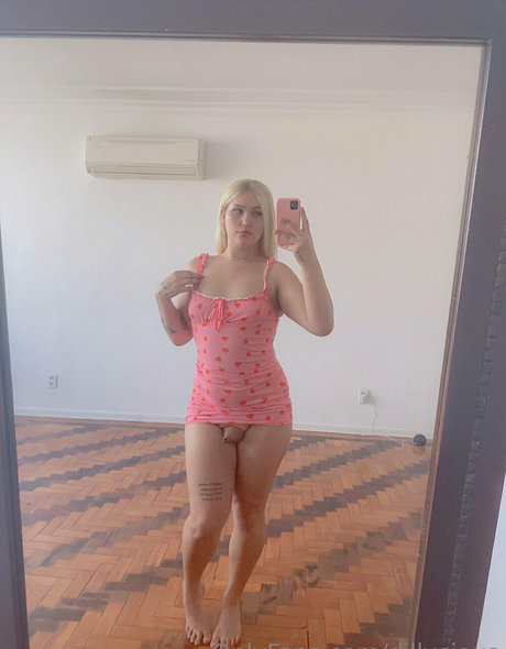 dillycious high quality star img