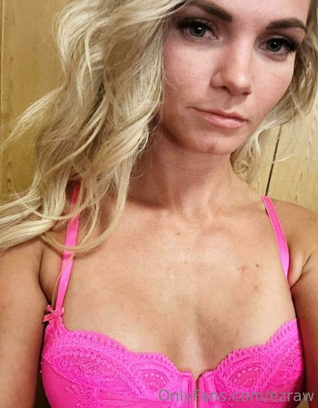 emo onlyfans nude picture