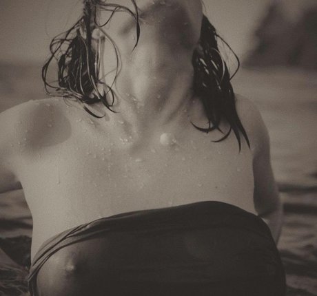 Anannke best model pictures