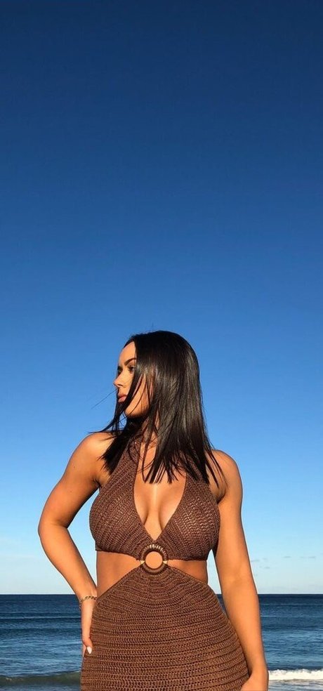 Amy Watchirs model best images