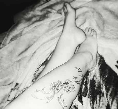 mrs nightmarexxx model nude galleries