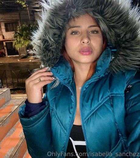 isabella sanchez sexy model photo