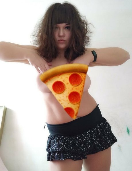 lara horn pornstar high quality pictures