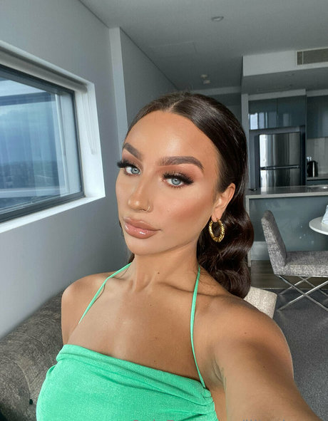 liltashmae pornstar erotic photos