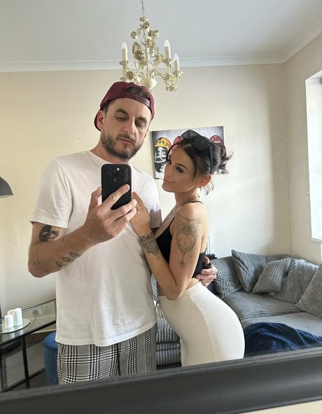 That Couple model erotic galleries