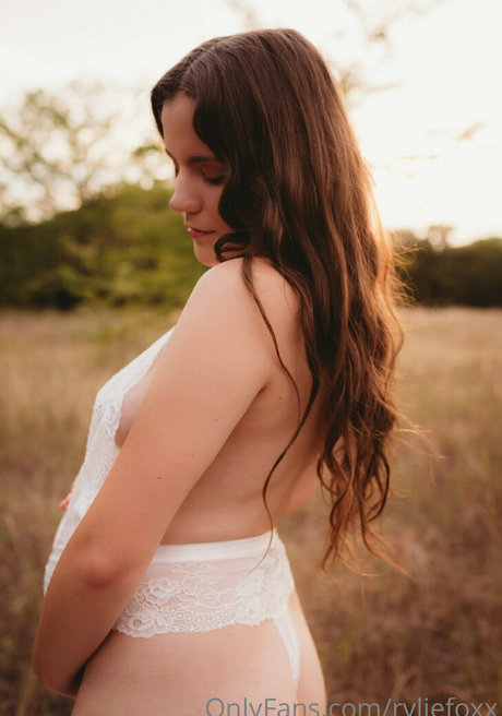 nude yoga onlyfans beautiful nude photos