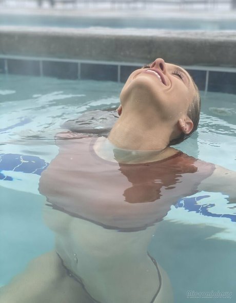 Love Moxxi star nice pic