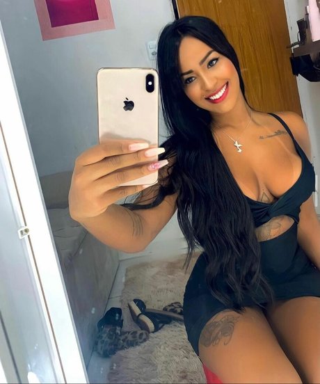 Catharina Gama sexy pornstar image