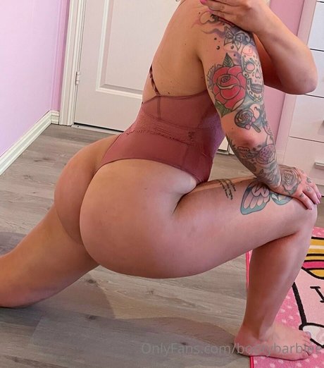 bootybarbiee top actress pictures