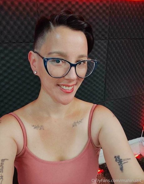 mahina84_ nudes model pic