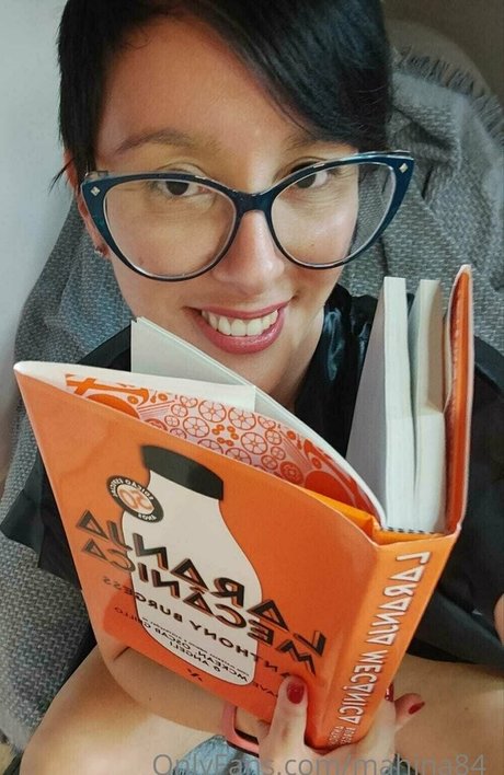 mahina84_ model pornographic image