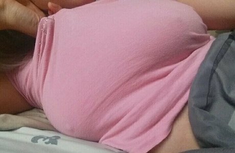 pregnant threesome onlyfans exclusive photos