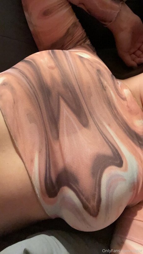 ellirussie model best img