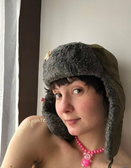 famous onlyfans adult photos