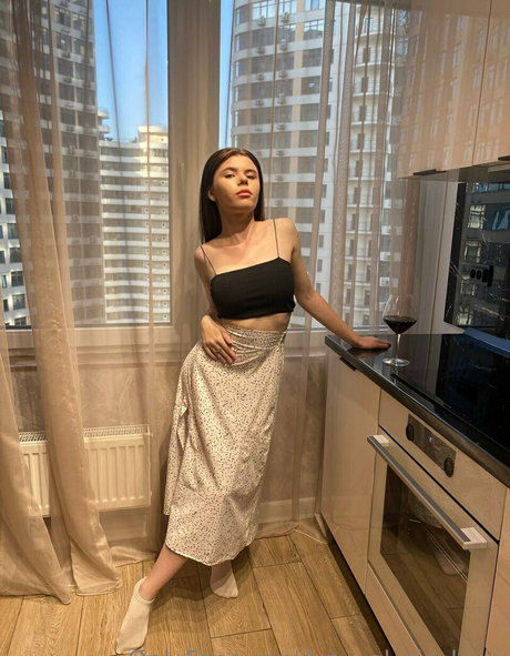 Vlaeria model photos