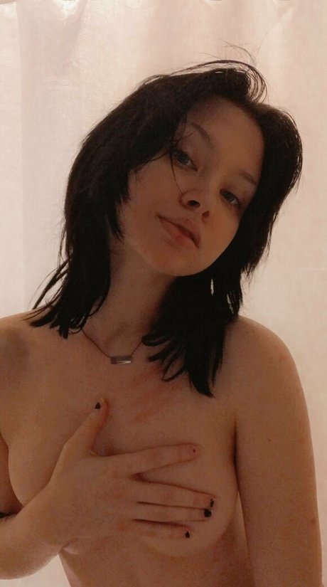 TheBunnyJen pornstar art gallery