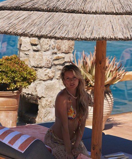 Tasha Ghouri star nude picture