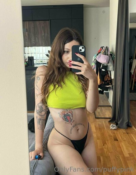 pollyy lolly nude actress galleries