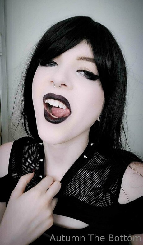 two onlyfans hot naked picture