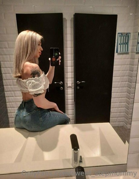 countryblond perfect actress photo