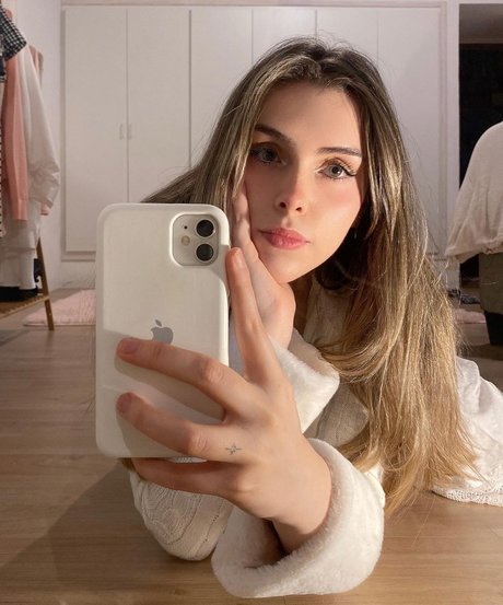 famous femboy onlyfans beautiful naked photo