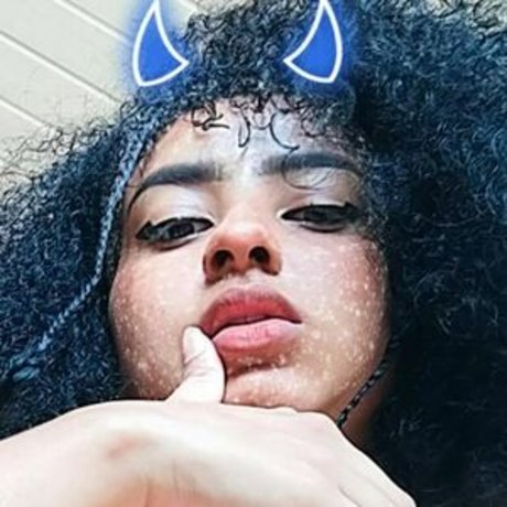 Laysla Jack art model gallery