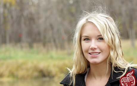 ThisYearsModel model sex pics