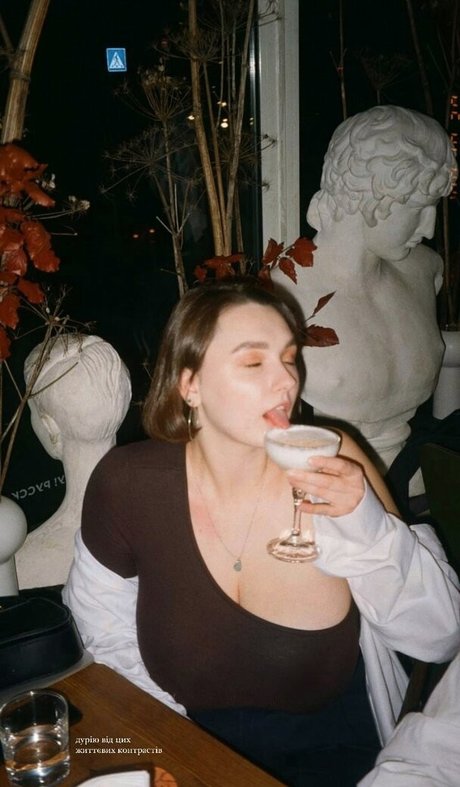 iramostova top actress photo