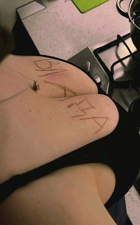 iramostova top star archive