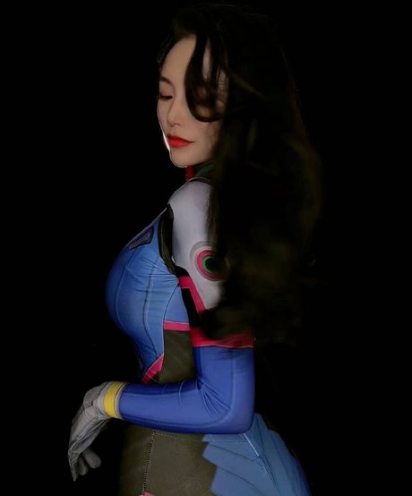 Echo Yue star nude image