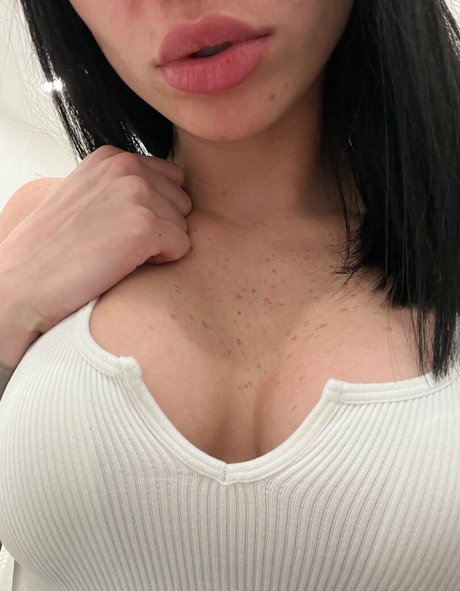 roselinllanes pornstar pic