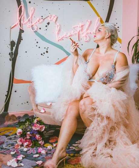 Rawlyssa xxx star archive