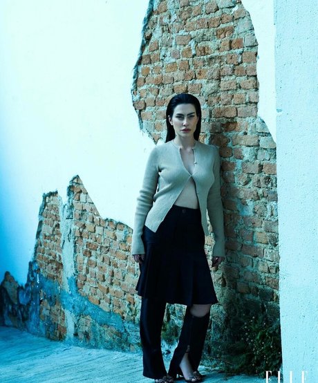 Cleo Pires pornstar art pic