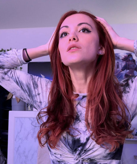 Echochlo star xxx archive