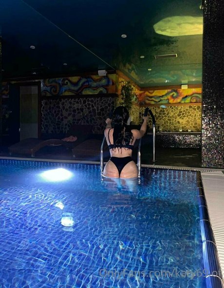 katy69 of model nude img