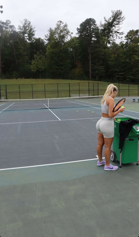 Haylei Mychail Photo Gallery