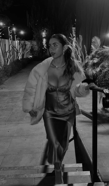 Ela Be eri nudes star picture