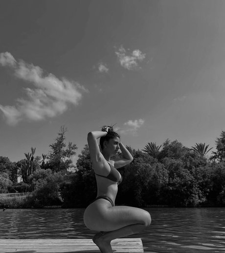 Ela Be eri star art img