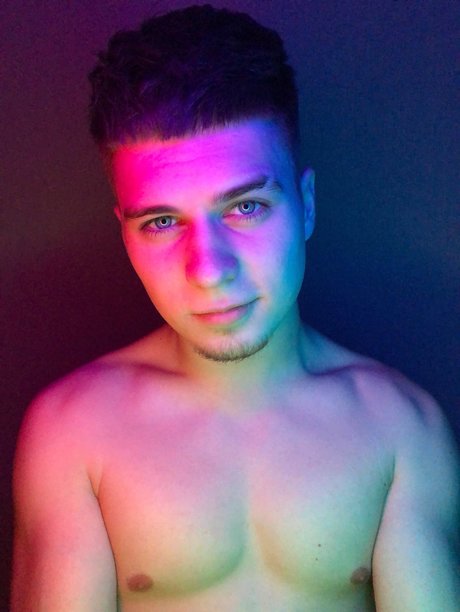 Mr Noise sexy star picture