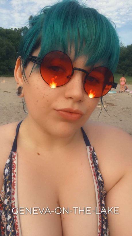 Skylar Rain model xxx img