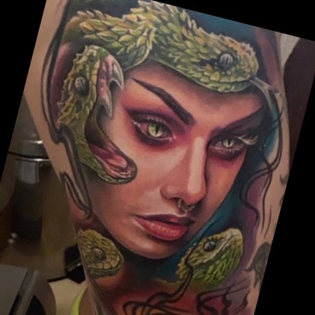 LadyMedusa star high quality image