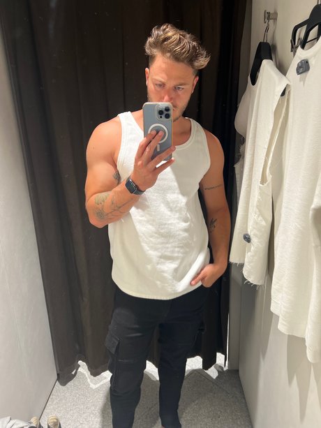 PEACHES star beautiful picture