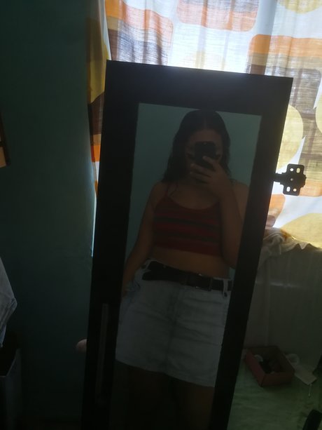 Kenia Morales actress photos