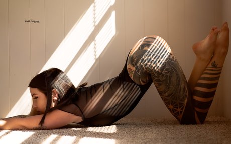 mel b art actress photo