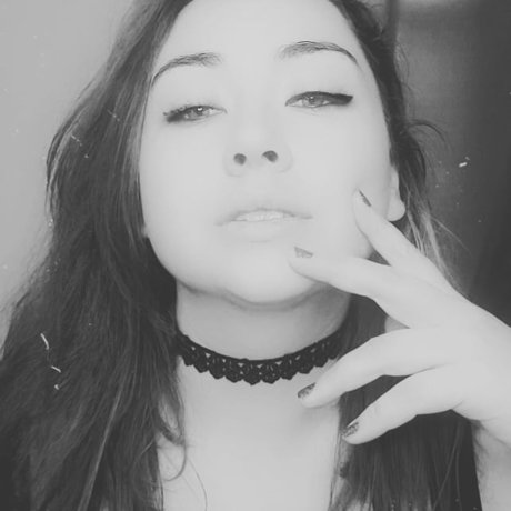 XirishXeyesX erotic actress photo