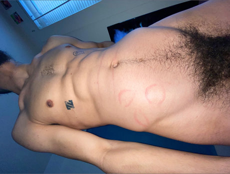 Troy Tate pornstar nude picture