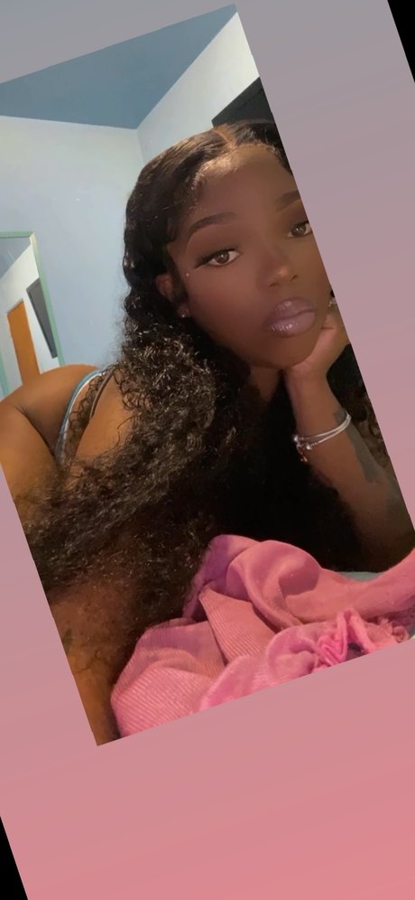 Lani DaFreak model pretty pic